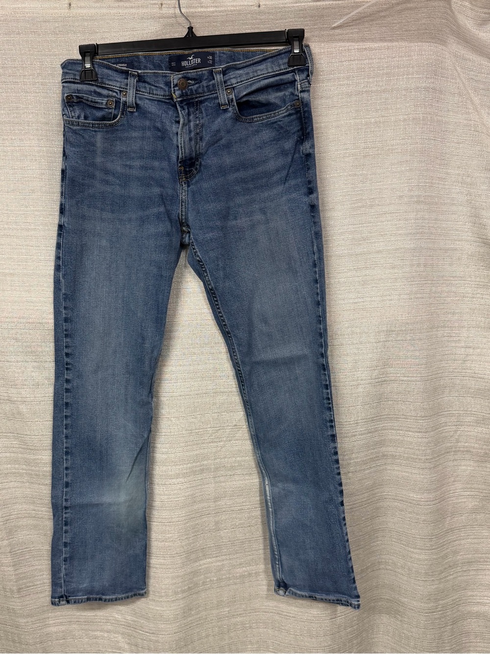 Hollister Men's Slim Straight Medium Blue Jeans